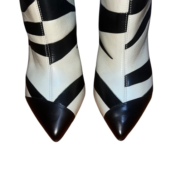 NEW NIB Isabel Marant Leebu Zebra Stripe Leather Boots - Picture 4 of 14